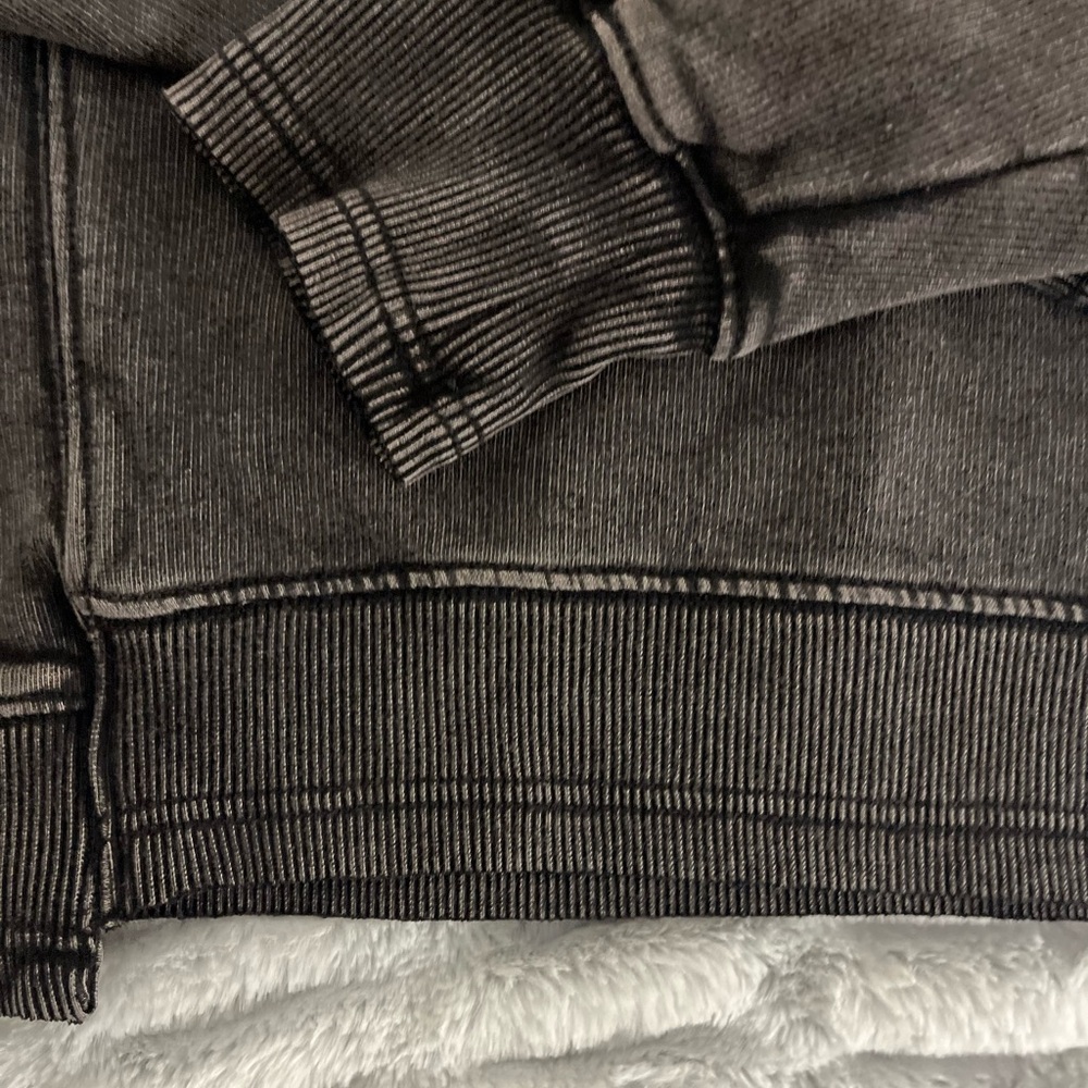 Free People Movement cropped black sweatshirt - Picture 2 of 5